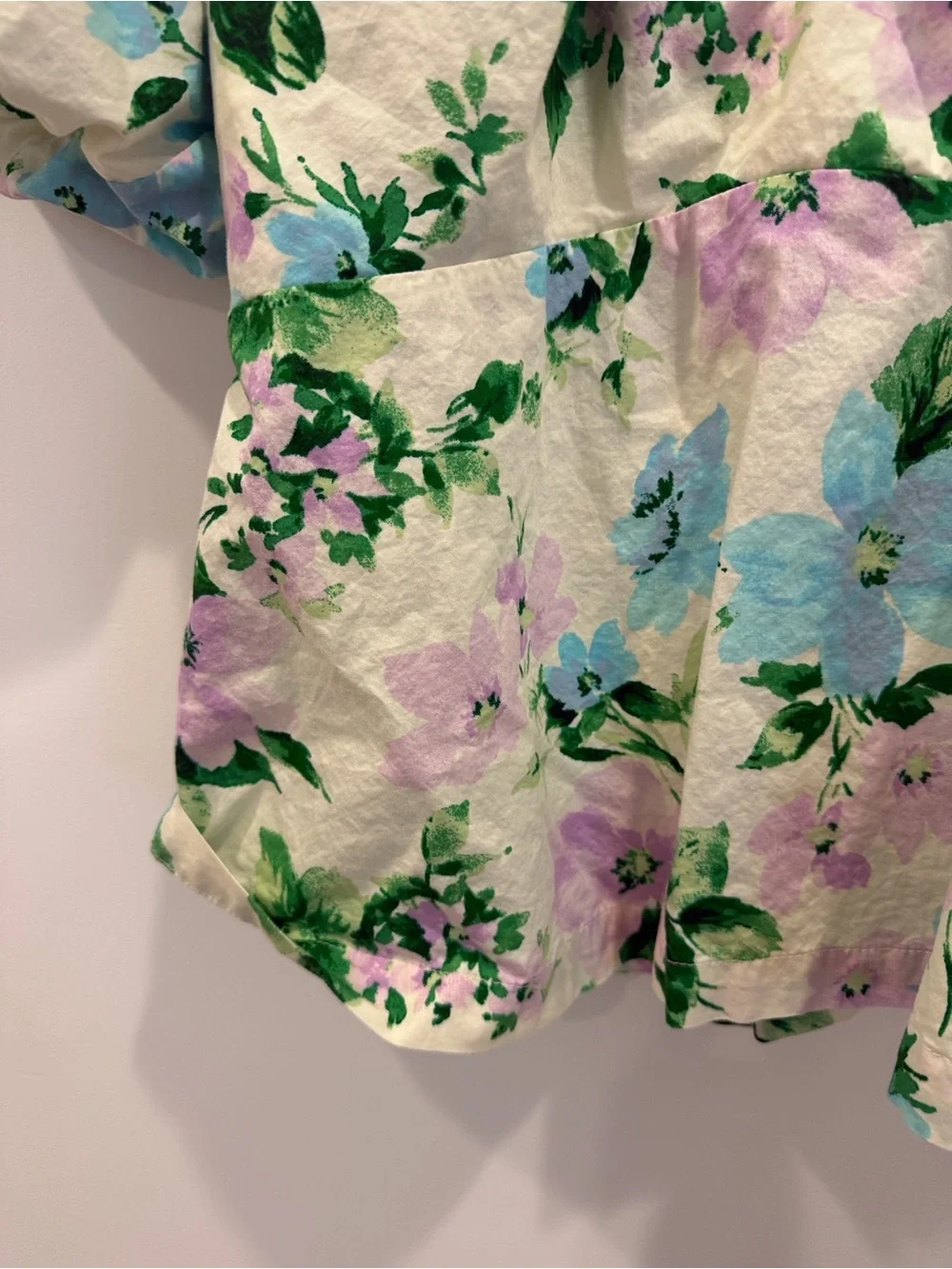 Old navy Women’s Puff Sleeve Floral Top